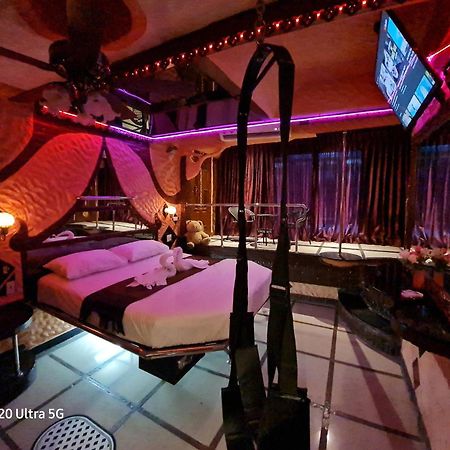 Hotel Penthouse Pattaya Exterior foto