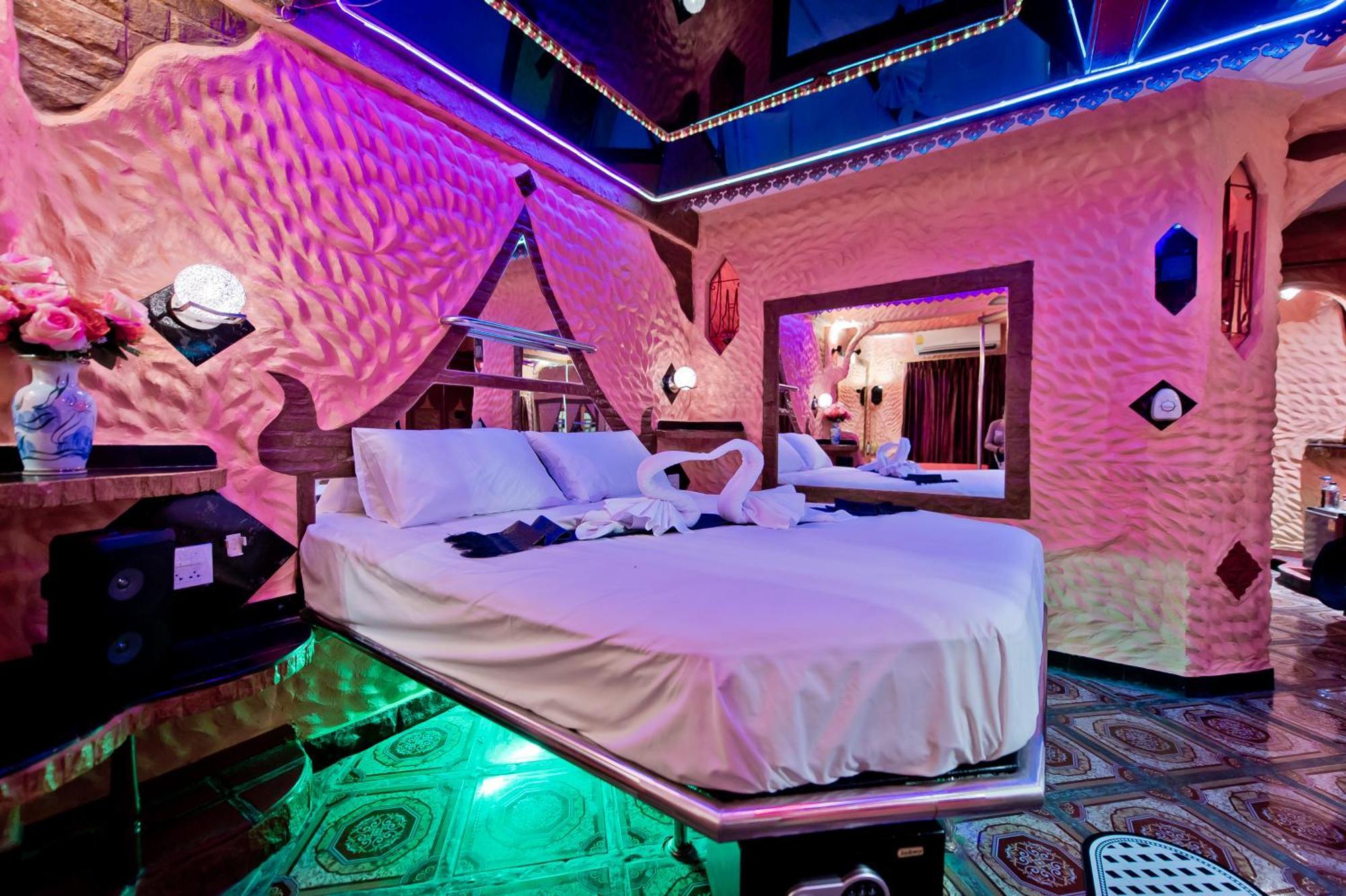 Hotel Penthouse Pattaya Exterior foto