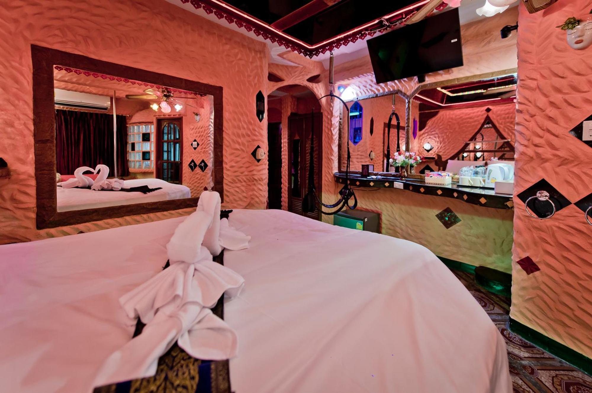 Hotel Penthouse Pattaya Exterior foto