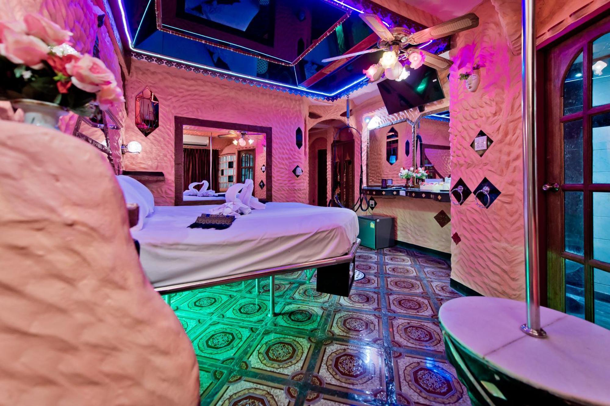 Hotel Penthouse Pattaya Exterior foto