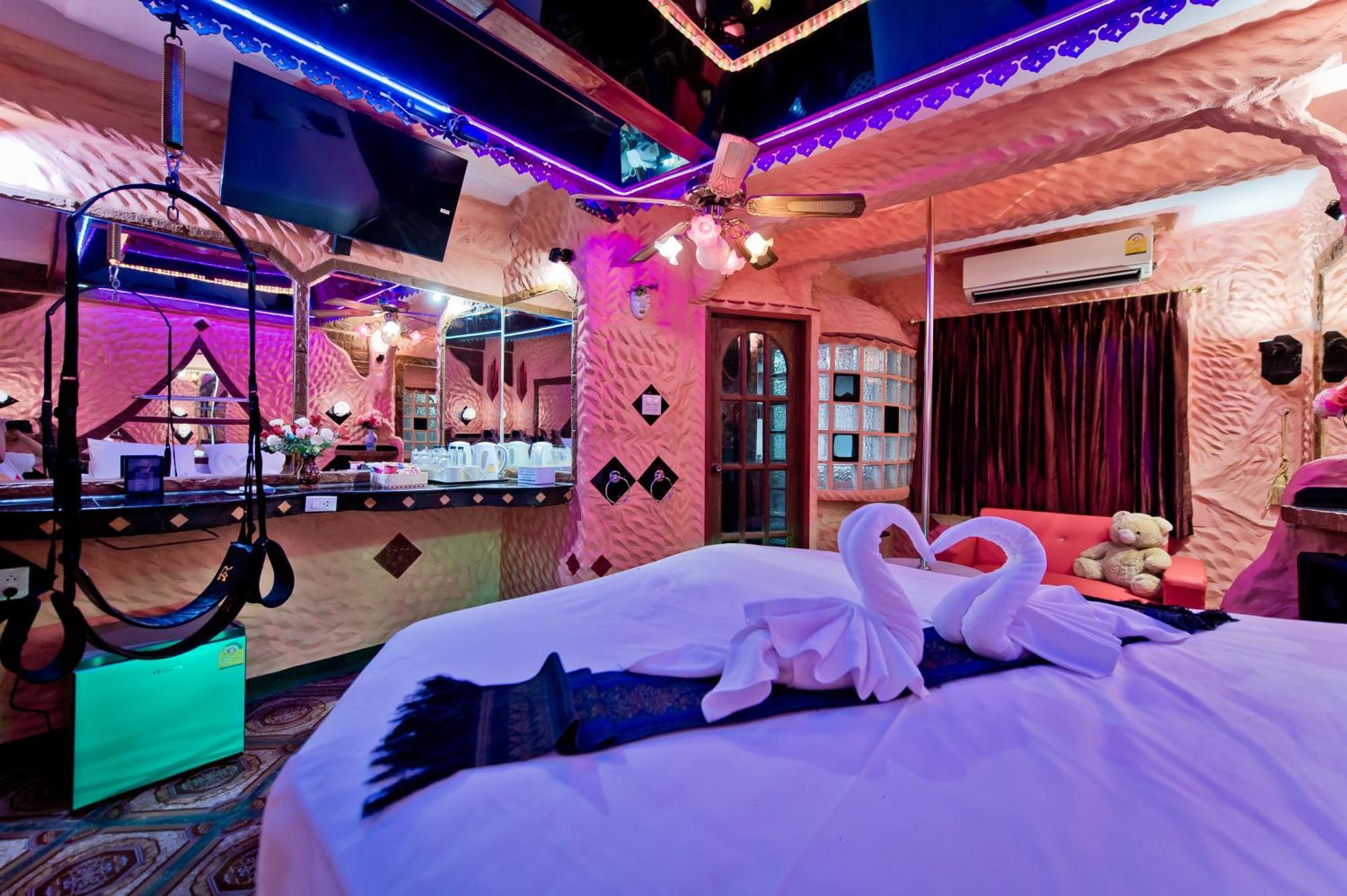 Hotel Penthouse Pattaya Exterior foto